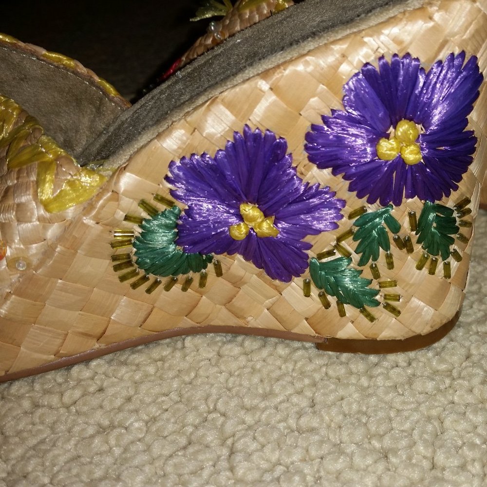 BANDOLINO SIZE 8 EMBROIDERY
